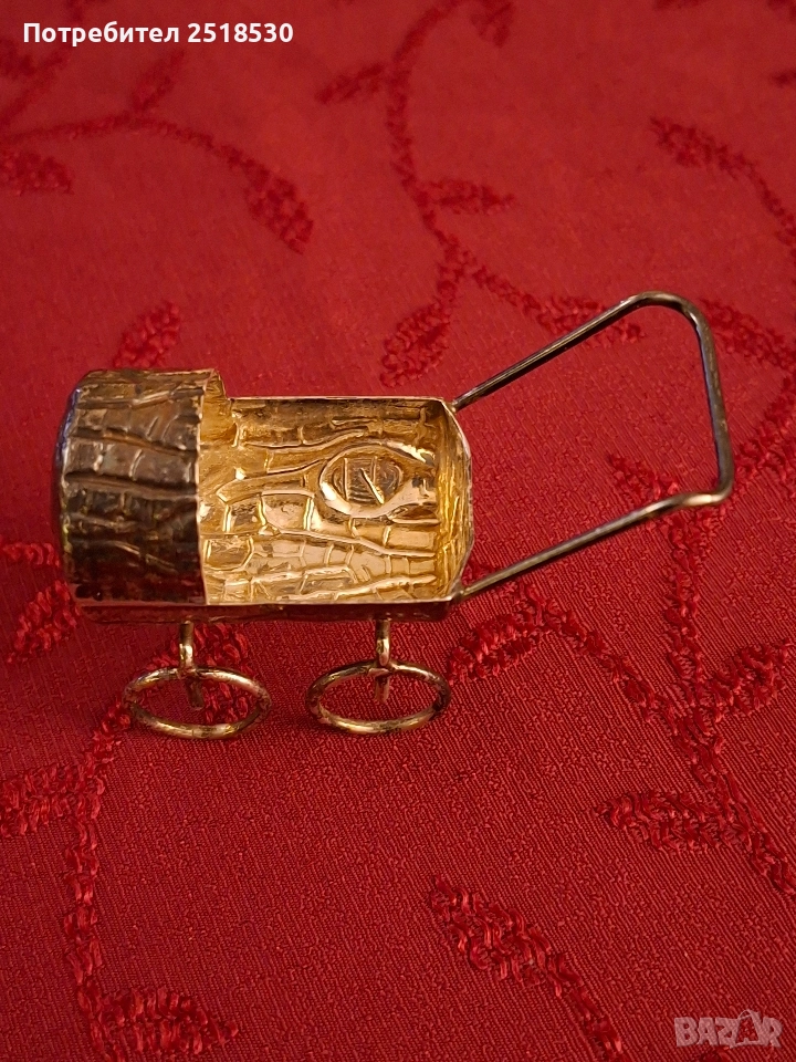 Сребърна миниатюрна количка, снимка 1