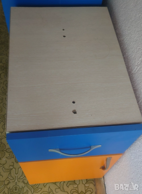 Шкафче, снимка 1