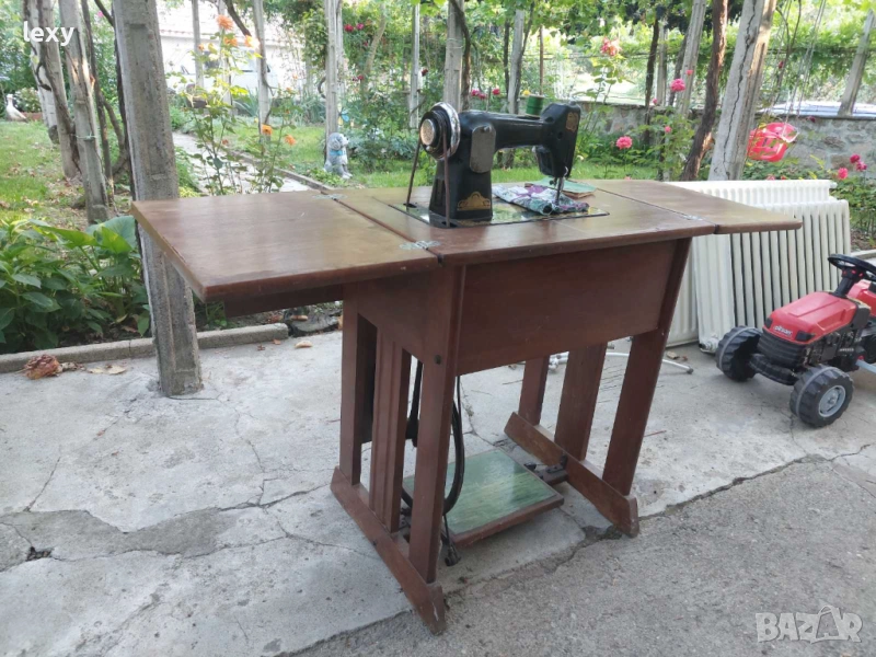 Продавам шевна машина „Панония“ – работеща, снимка 1