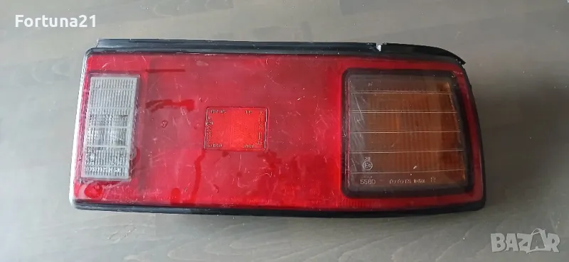 Toyota Supra MK3 1986-1988 - десен стоп, снимка 1