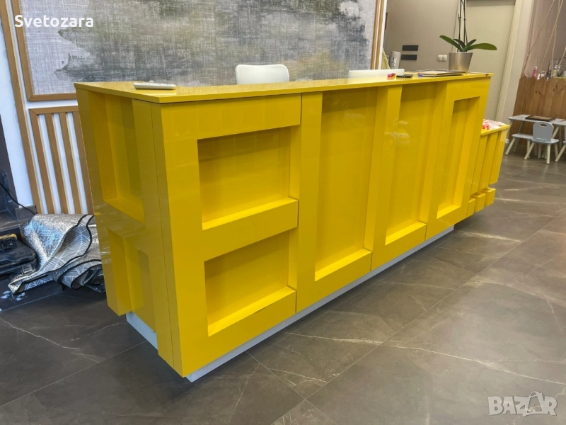 Рецепция за хотел, магазин/ MDF ,жълт гланц/ , снимка 1