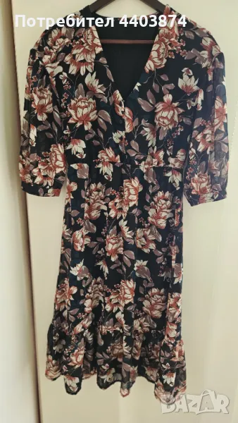 Две кокетни рокли, снимка 1