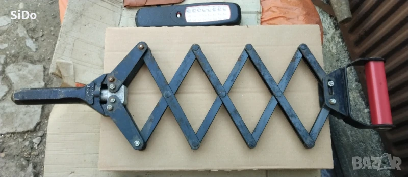 Нитачка тип "хармоника" или "лостова" нова Английска от 1980г, снимка 1