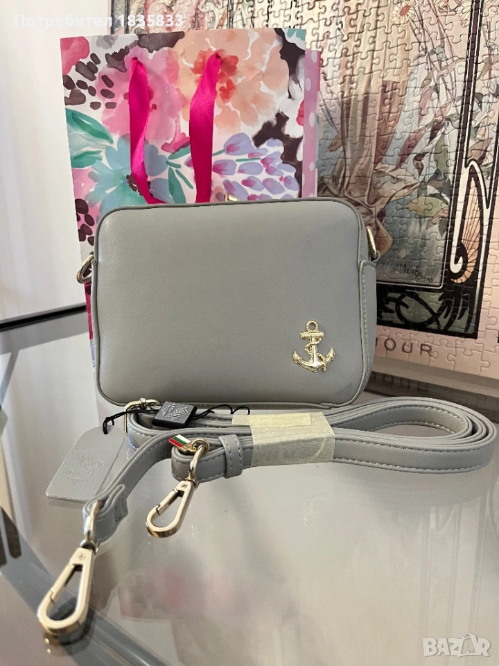 Малка дамска чанта, снимка 1