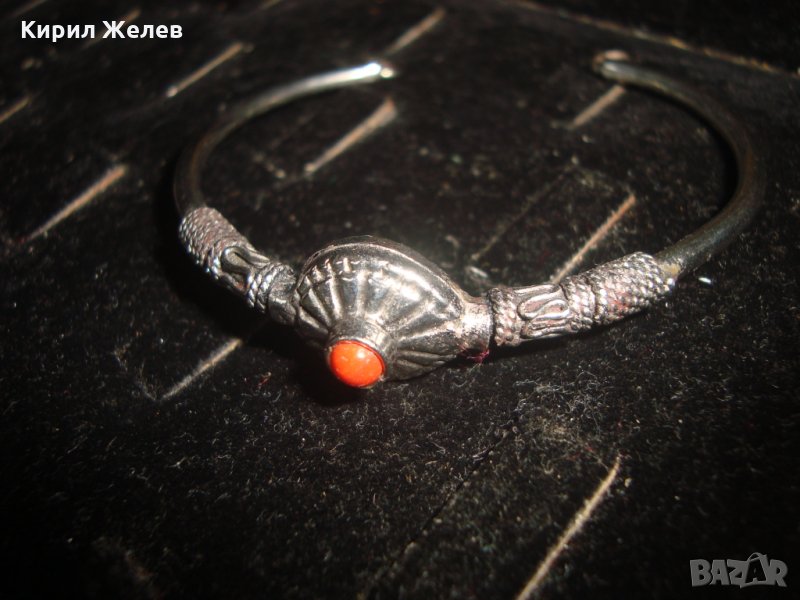 КРАСИВА ОРНАМЕНТИРАНА ПОСРЕБРЕНА ГРИВНА с КАРНЕОЛ ИЗРАБОТЕНА от БЛАГОРОДНА СТОМАНА 21857, снимка 1