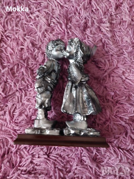 Красива статуетка - сувенир, снимка 1