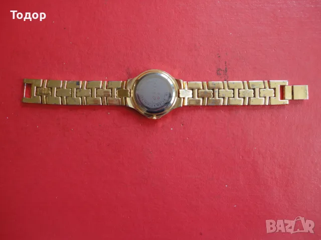 Позлатен дамски часовник Geneves, снимка 5 - Дамски - 48346734