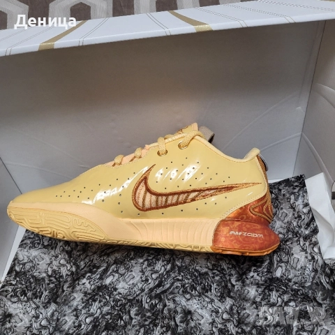 Нови оригинални мъжки маратонки Nike.Номер 42.Цена 220лв