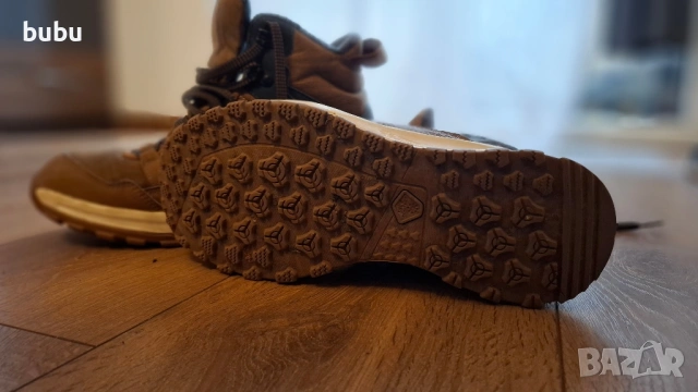 Зимни обувки 40 номер, снимка 4 - Мъжки боти - 53062614