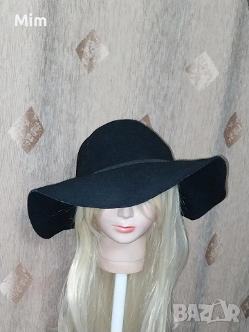 Дамски ,зимни,черни шапки с периферия , снимка 2 - Шапки - 52559652