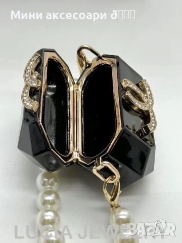 Chanel чантичка аксесоар , снимка 4 - Чанти - 50807731
