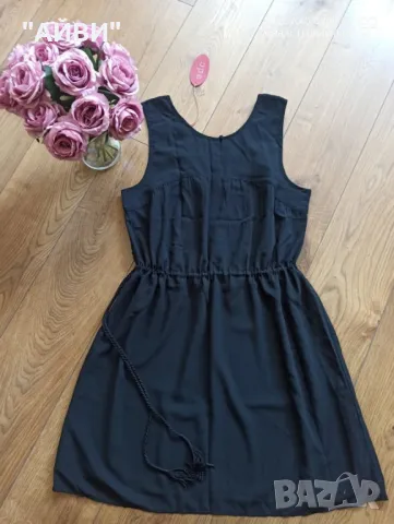 ESPRIT Прекрасна нова рокля, снимка 2 - Рокли - 50403397