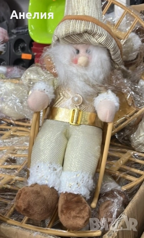 Декоративен Дядо Коледа с люлееща се шейна , снимка 4 - Декорация за дома - 52121151