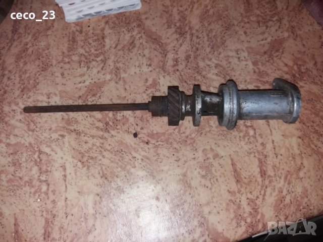 Привод за делко за газка