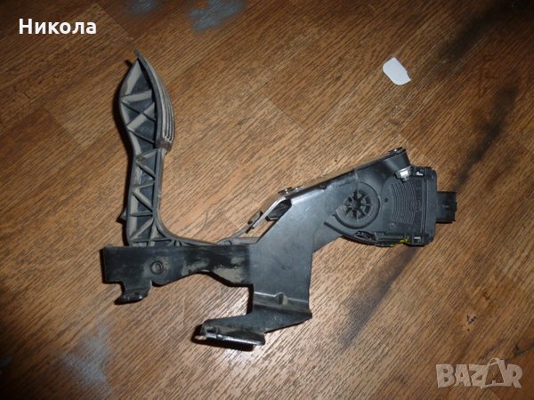 Педал за газ Пежо 807 2.2 хди 128 к.с, снимка 2 - Части - 32706630