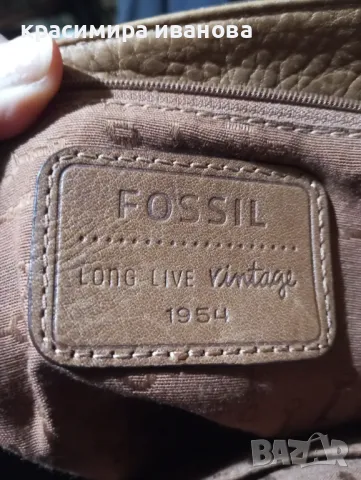 Дамска чанта Fossil , снимка 2 - Чанти - 49897656