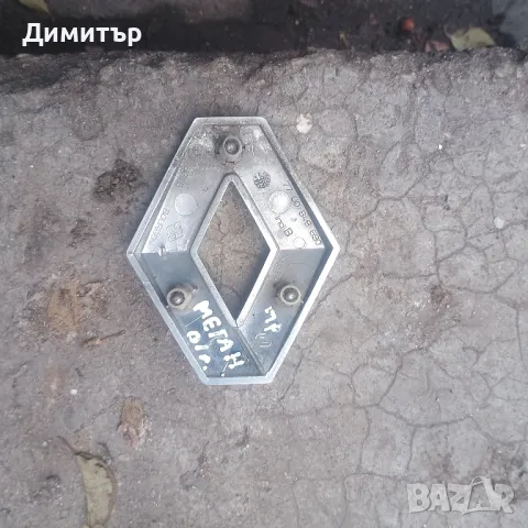 Емблема Преден Капак За Рено Меган 2000г / Renault Megane 2000y, снимка 2 - Части - 48255969