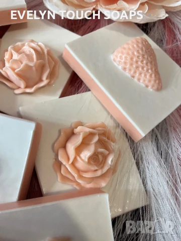  Ръчно изработен сапун, с козе мляко с аромат на шоколад и ванилия, снимка 4 - Козметика за тяло - 51160595