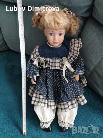 Колекционерска порцеланова кукла , снимка 2 - Антикварни и старинни предмети - 43942911