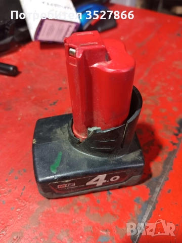 Батерия Milwaukee m12 4Ah