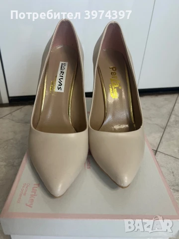 Обувки на ток