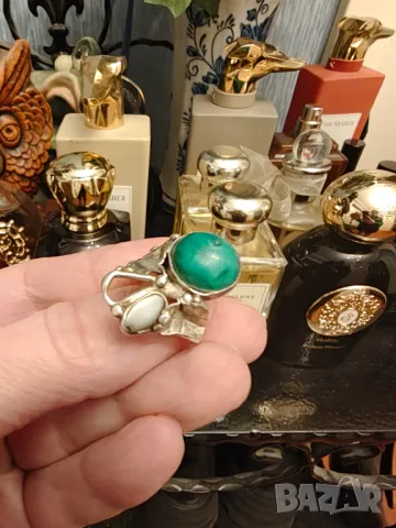 Стар сребърен пръстен с естествен малахит, снимка 6 - Пръстени - 48604401