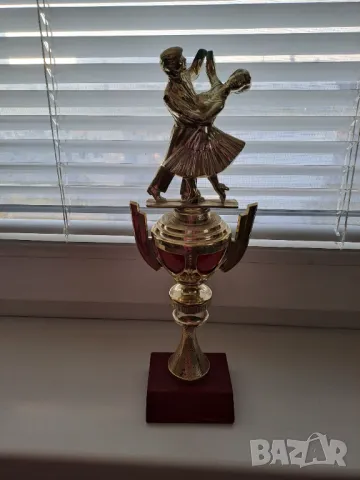 Сувенир Купа танцуваща двойка , снимка 2 - Статуетки - 49005757