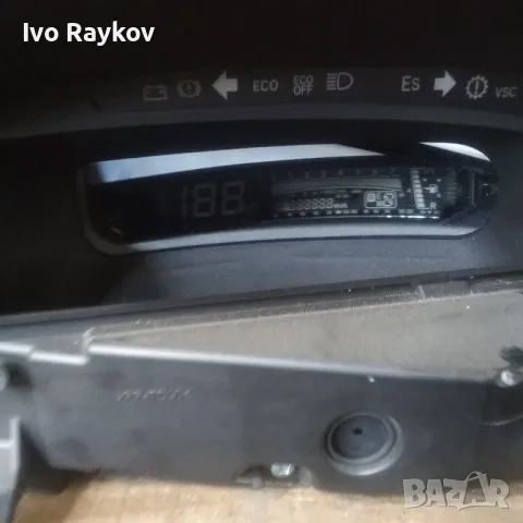 Километражно табло Toyota Yaris 1.3 VVTi 100 конски сили 83800-0DJ00., снимка 2 - Части - 47868613