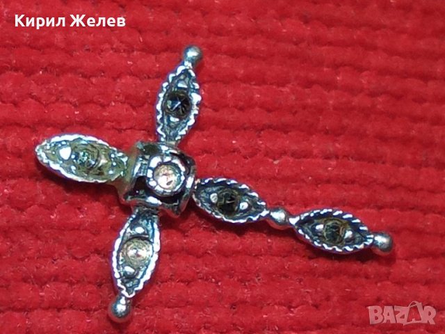 СТАРО СРЕБЪРНО КРЪСТЧЕ СРЕБРО 925 КРЪСТ с КРИСТАЛЧЕТА  25679, снимка 2 - Колиета, медальони, синджири - 35804401