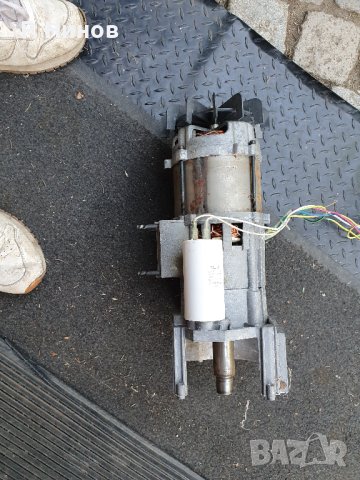 Монофазен ел.двигател 40 оборота 3 киловата