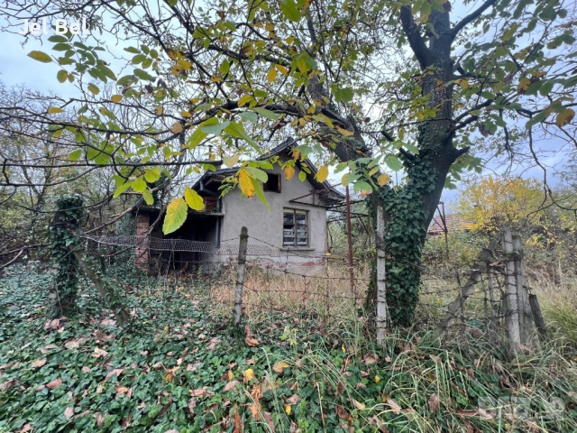 Две Къща с 3дка Двор в Казанлък, Вилна Зона "Старите Лозя" и Тюлбето, снимка 2 - Къщи - 52512610