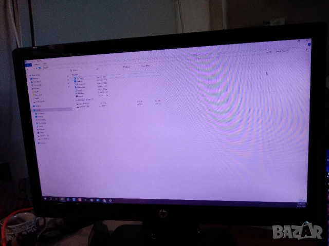 Монитор HP 2311x, снимка 3 - Монитори - 51676789
