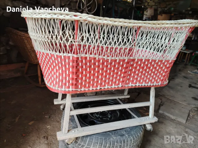 Старинни бебешки кошчета , снимка 2 - Антикварни и старинни предмети - 49809347