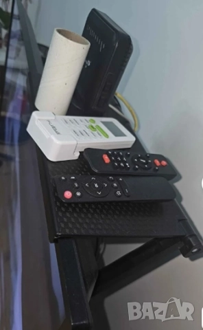 🖤 Сгъваема поставка за рутер, дистанционно и ТВ приемник  