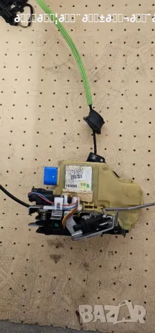 Брава за Audi A8D3 с вакуум , снимка 3 - Части - 48933882