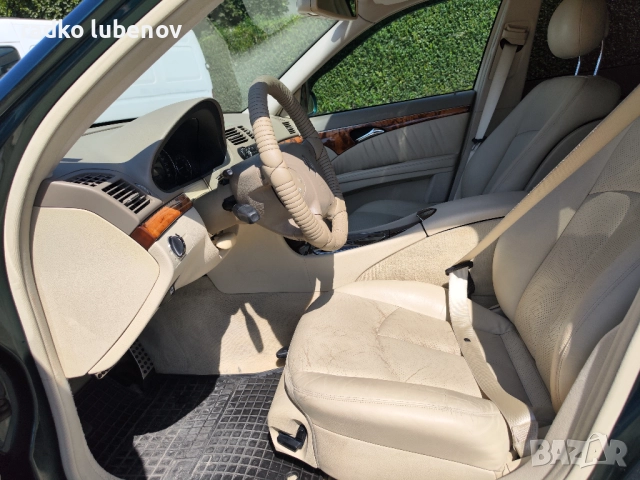 Продавам Мерцедес Е240 4 MATIC-LPG, снимка 9 - Автомобили и джипове - 51641649
