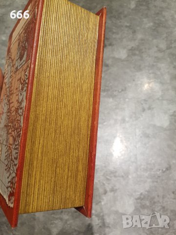 Кутии книги, снимка 6 - Декорация за дома - 43096987