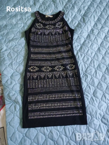 Рокля М размер , снимка 2 - Рокли - 51029857