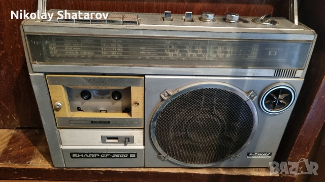 корекомски касетофон Sharp 