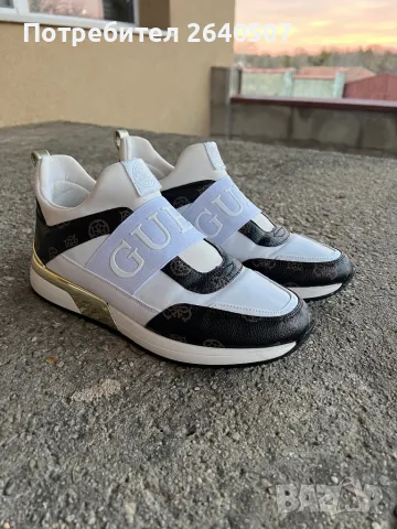 Обувки сникърси Guess , снимка 3 - Дамски ежедневни обувки - 48381748