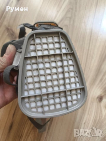 3M™ полулицева маска с размер L за сменяеми филтри , два филтъра на нея и два резервни 3M 6051 , снимка 4 - Други инструменти - 51384550