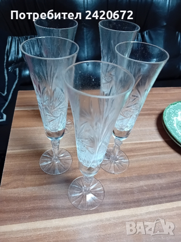 кристални  чаши със  столче, снимка 3 - Чаши - 44841702