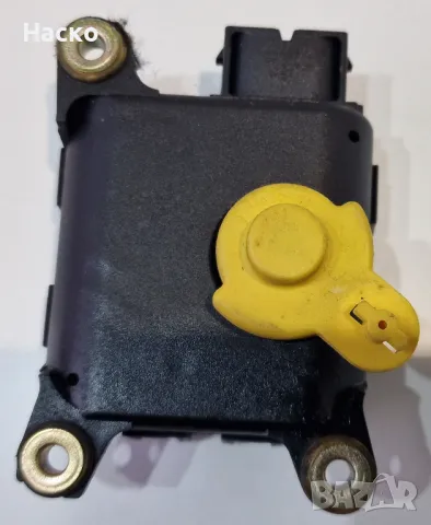 Моторче Клапа Парно Климатик Климатроник Ауди А3 ТТ Голф Audi A3 TT Golf 0 132 801 214 8D2 820 511 C, снимка 2 - Части - 48172270