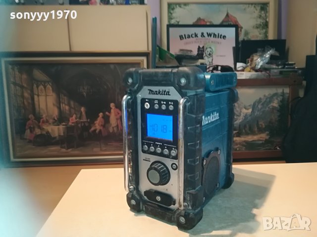 makita bmr102 profi radio 0506211605, снимка 1 - Радиокасетофони, транзистори - 33114532