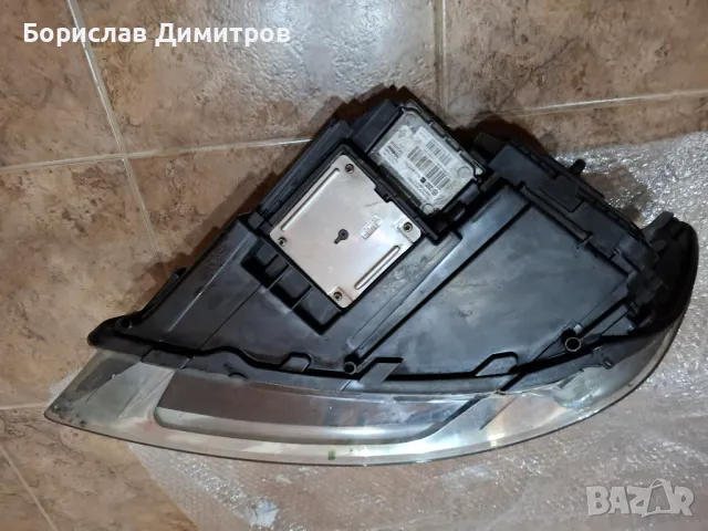 Продавам оригинален десен фар за AUDI Q 7, снимка 4 - Аксесоари и консумативи - 50204873