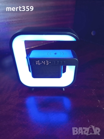 RGB LED лампа с безжично зареждане Bluetooth високоговорител ,радио G3 , снимка 4 - Друга електроника - 51944765