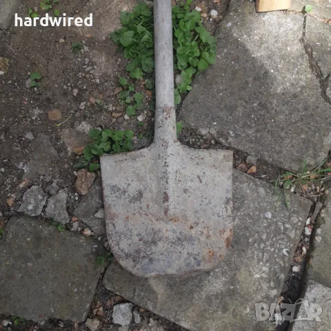 Стара лопата с дръжка, снимка 2 - Антикварни и старинни предмети - 49968977