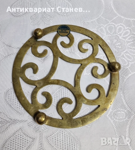 Месингова поставка за топло сервиране , снимка 6 - Аксесоари за кухня - 52709558