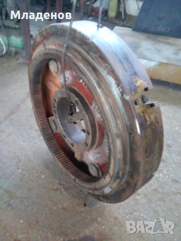 Планшайба ф 1000 мм, снимка 6 - Резервни части за машини - 27946709