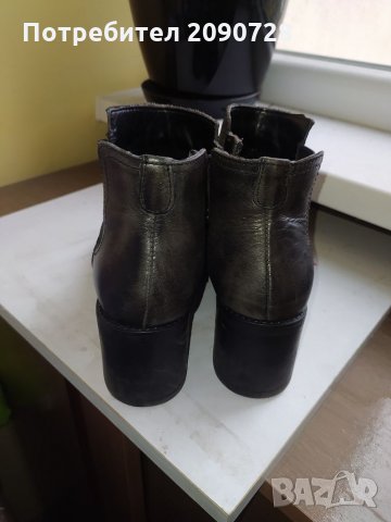 Боти от естествена кожа, снимка 4 - Дамски боти - 35143164